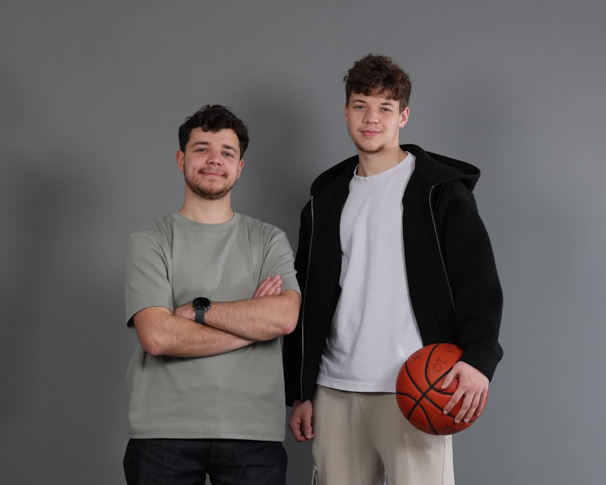 William et Samuel Ezelin, portrait en studio